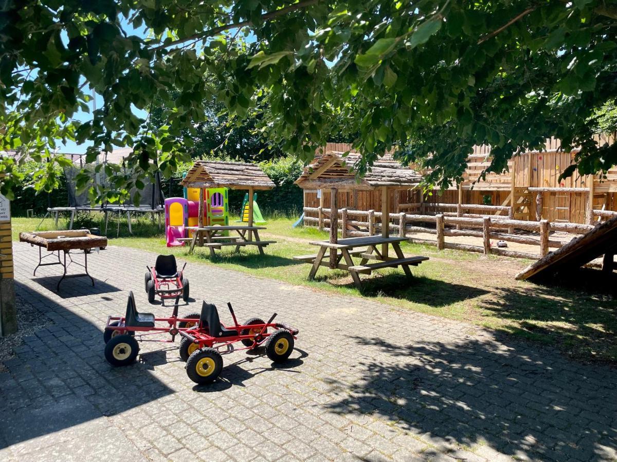 Hestkaer Family Rooms Summer Camp Krogager المظهر الخارجي الصورة